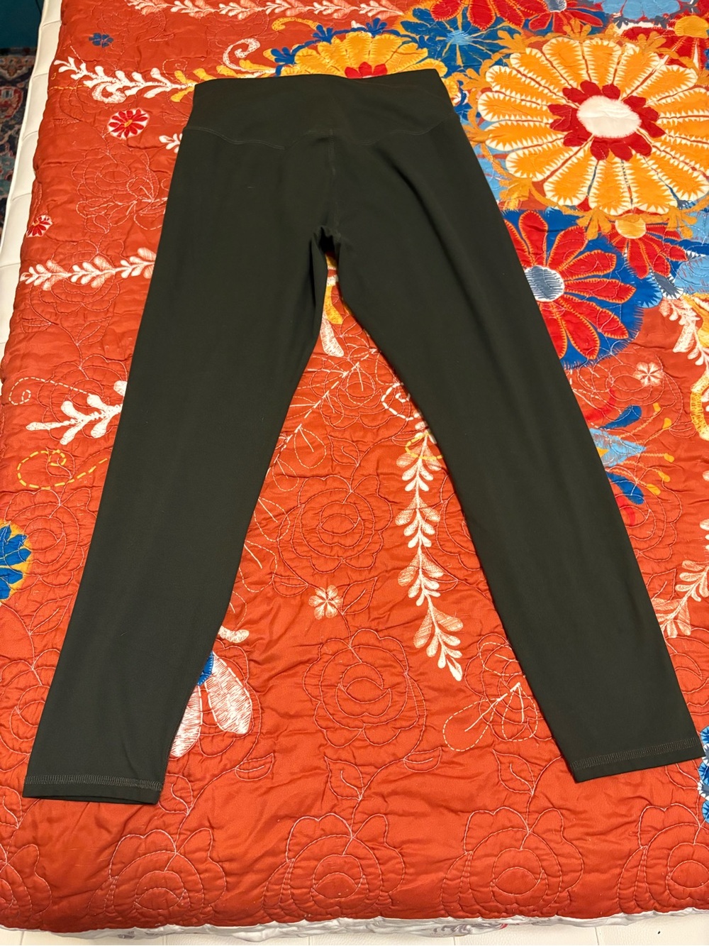 Zobha Army Green women’s Leggings - Stretch Performance Bottoms